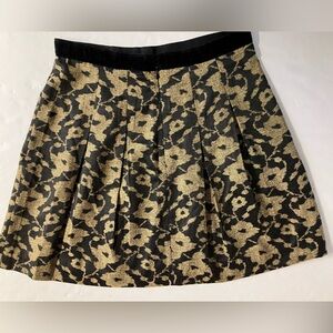 Ann Taylor LOFT Women’s Pleated A- Line Skirt, Black/Gold, Size 6
